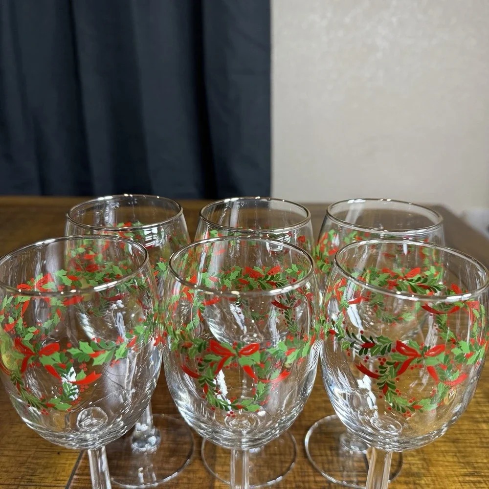 Set of 6 Vintage Libbey Christmas Wreaths Holly Berry Bow‎ Wine Glasses HTF RARE